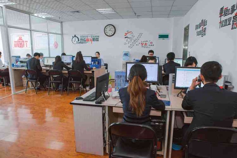 信息咨询行业的数字化转型：上海的探索与实践